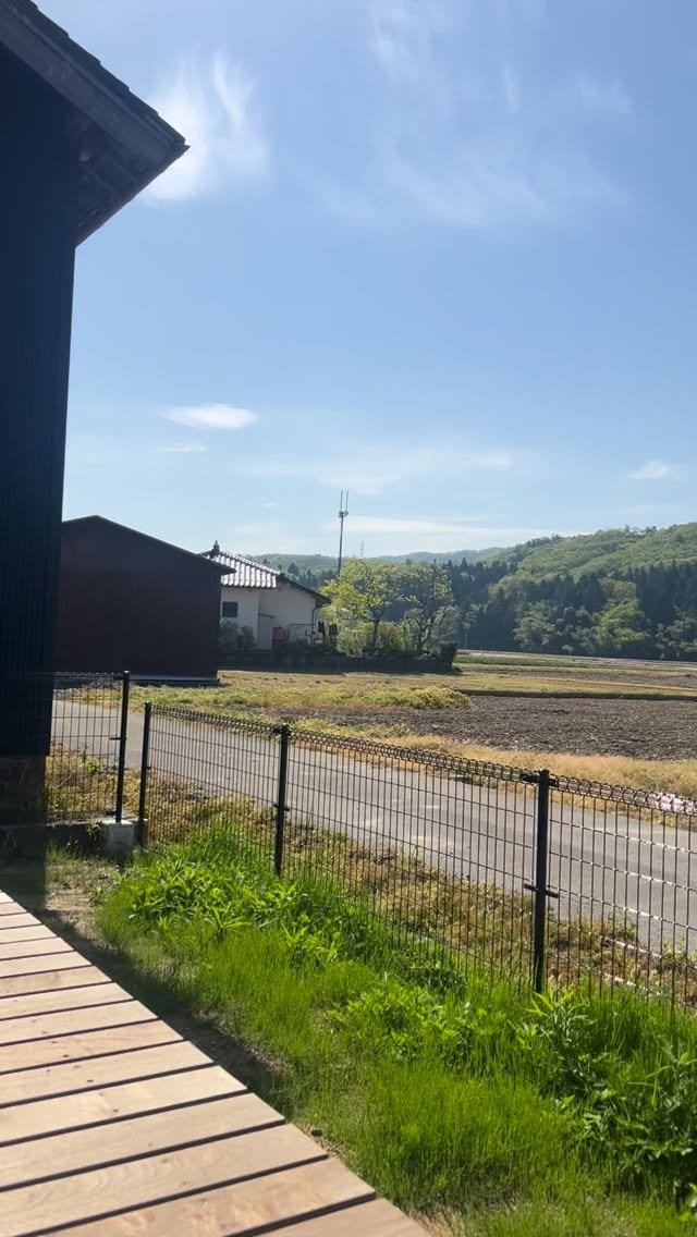 この絶景を一人占めできる平屋はなんと贅沢なことでしょう
#さとやま工房 
#さとやまの木の家