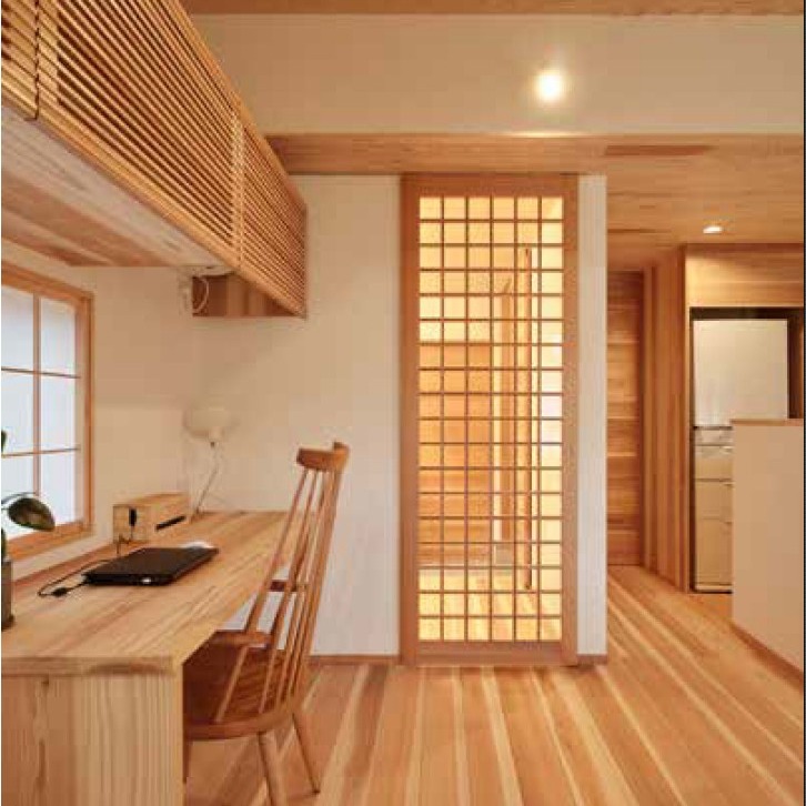 【さとやま工房のデザイン】

できるだけ既製品ではなく

手作りや手作業にこだわります。

素材のぬくもり

質感

経年変化を楽しみます。

時間の流れがより味わい深さを出します。

あなただけのオリジナルで住まう。

#チルチンびと 
#さとやま工房 
#さとやま設計社 
#丁寧な暮らし 
#自然素材